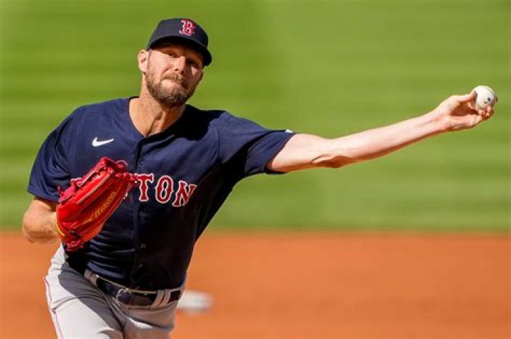 Bravos modifican contrato de Sale y firma nuevo acuerdo por dos años y 38 millones