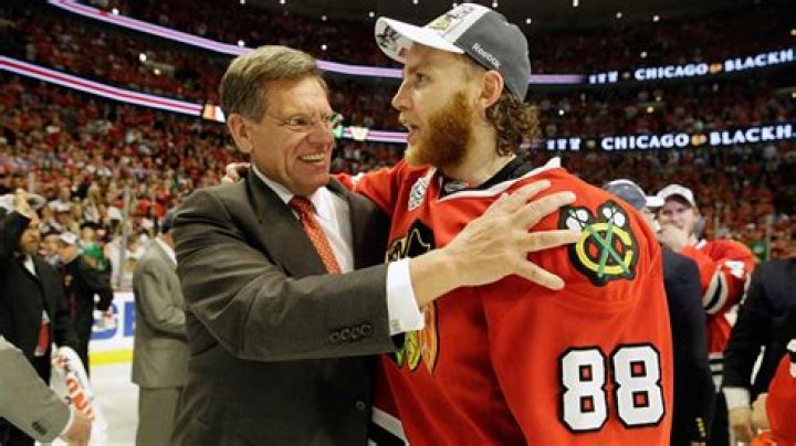 Chicago Blackhawks owner Rocky Wirtz dies at age 70