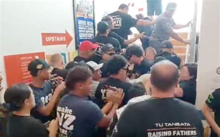 Destiny Church's Brian Tamaki says he didn't know Man Up members were protesting outside Christchurch's Al Noor Mosque