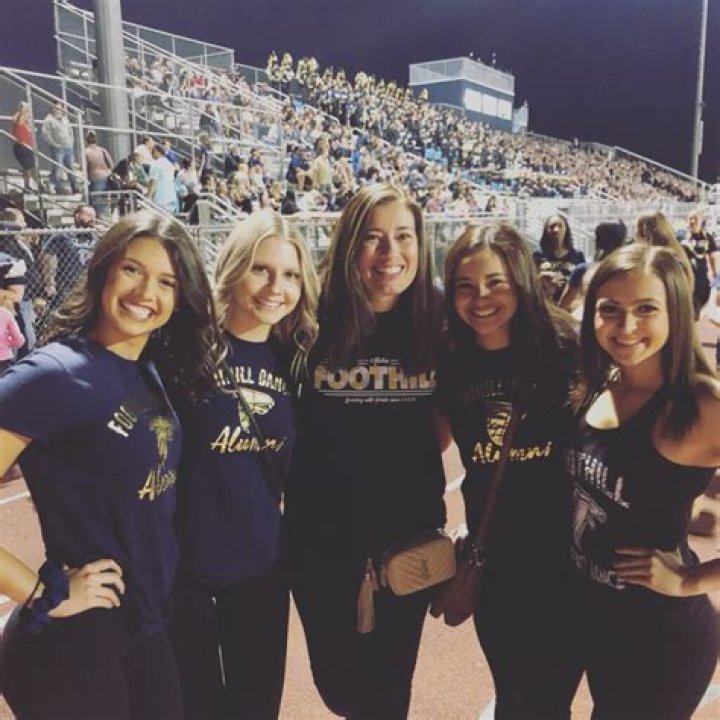 Elizabeth 'Lisa' Cano Burkhead |