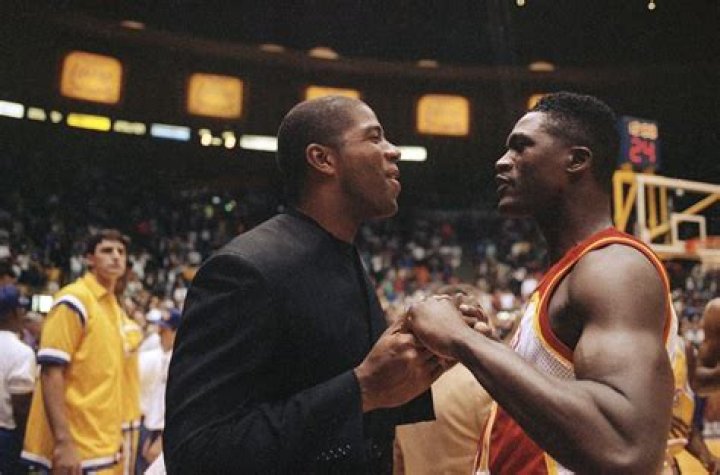 False claims circulate about Magic Johnson’s HIV diagnosis