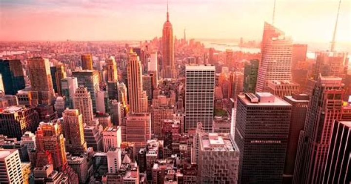 Is London bigger than New York - the 34 cities in the world that are even bigger than London