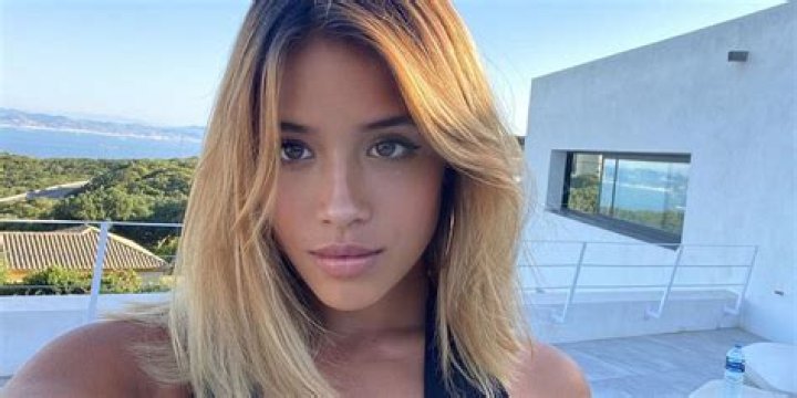 Is Sterre Marith Tapilatu married?