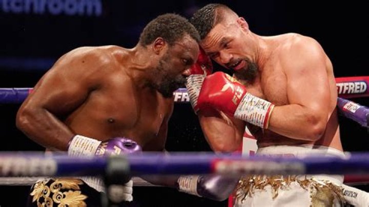 Joseph Parker defeats Derek Chisora by split decision