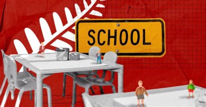 Labour pledges compulsory financial literacy classes in schools