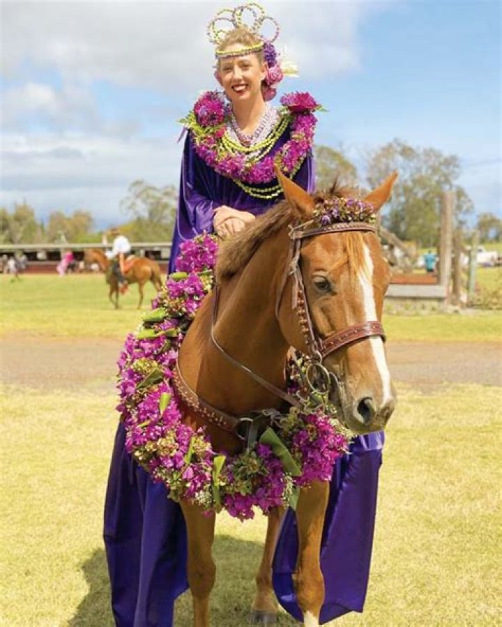 Pa‘u Parade honors history, culture and loved ones | News, Sports, Jobs