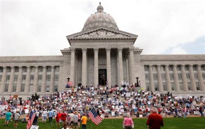 Poplar Bluff | AP News