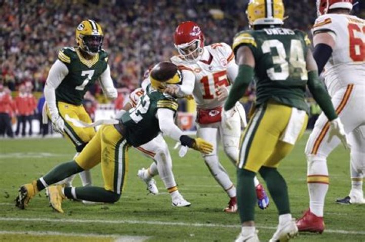 Sunday Night Football: Packers beat Chiefs 27-19 for 3rd straight win