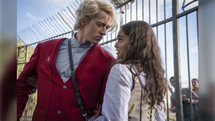 ‘The Hunger Games’ starts fresh, without Katniss, in ‘The Ballad of Songbirds & Snakes’