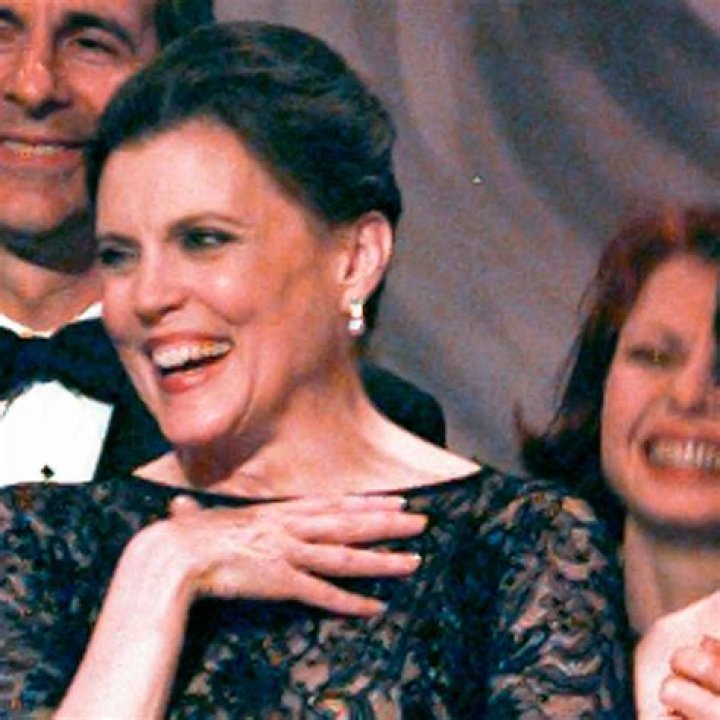 Tony-winning choreographer, actress Ann Reinking dies at 71