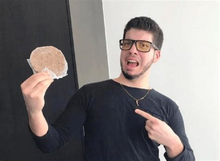 Typical Gamer (Andre Rebelo) Bio, Age, Parents, Girlfriend, Height, Net Worth