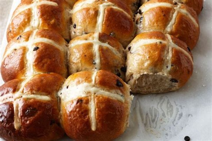 Where to get the best hot cross bun in NZ this Easter